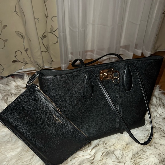 Salvatore Ferragamo Studio Leather Tote - Picture 4 of 6